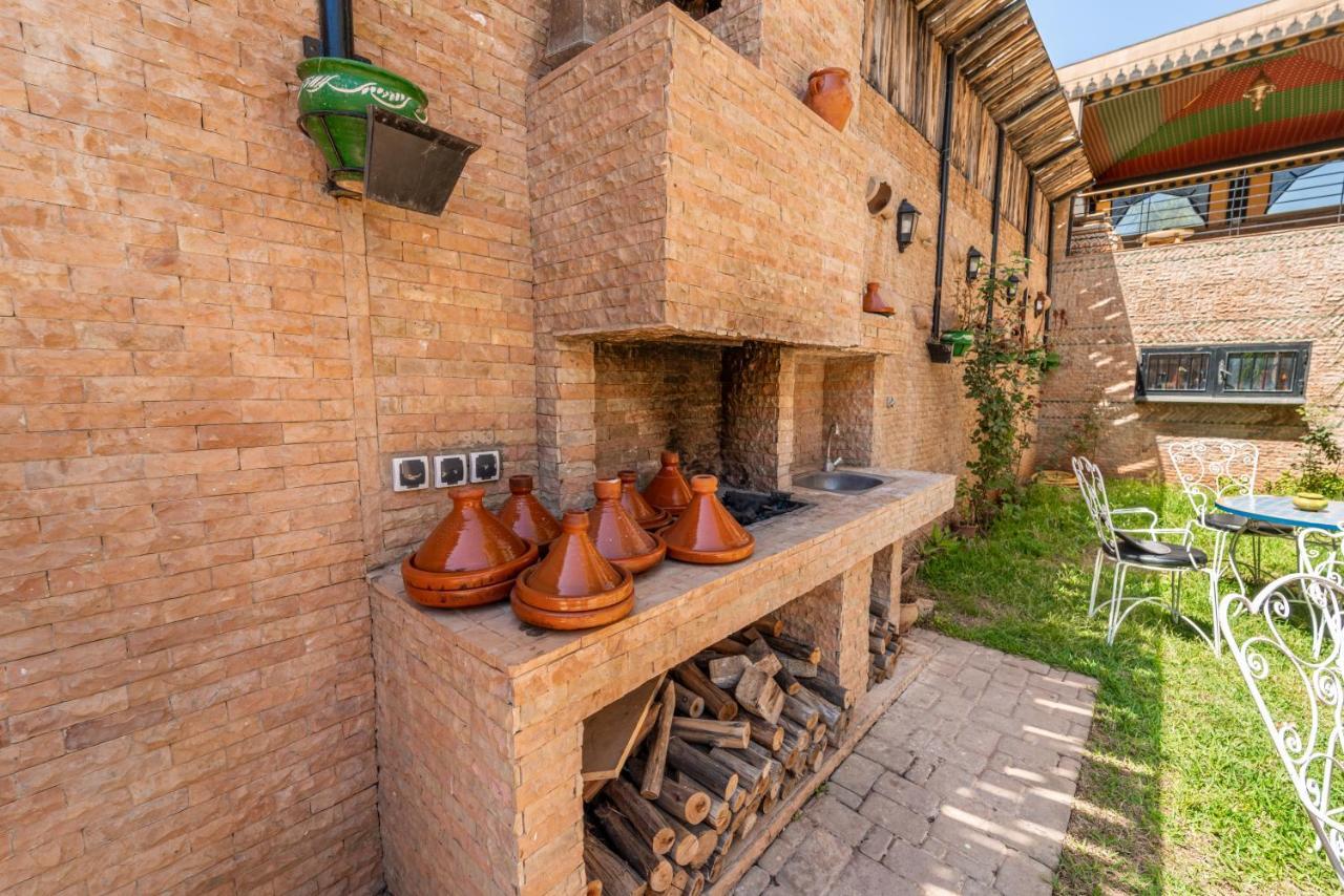 Riad Les Nuits De Fes Exterior photo